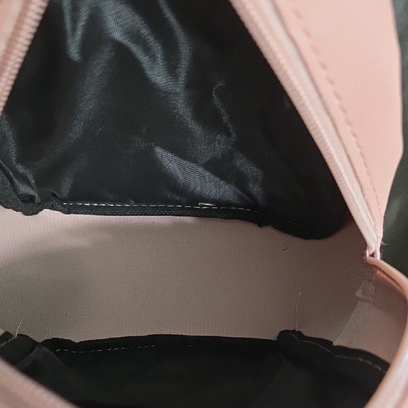 Elegant Pink Quilted Backpack NWOT - Picture 3 of 4